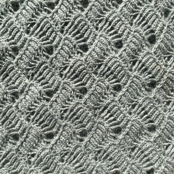 J Crew Cashmere Pointelle Sweater Vest Shell Gray Academia Preppy Quiet Luxury-M - Picture 3 of 9